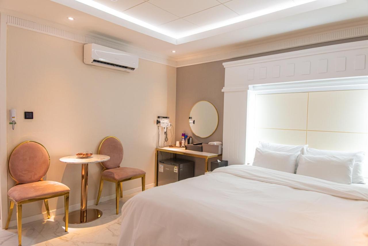 Knox Hotel Cheonan Dış mekan fotoğraf