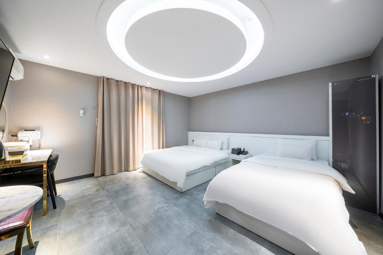 Knox Hotel Cheonan Dış mekan fotoğraf