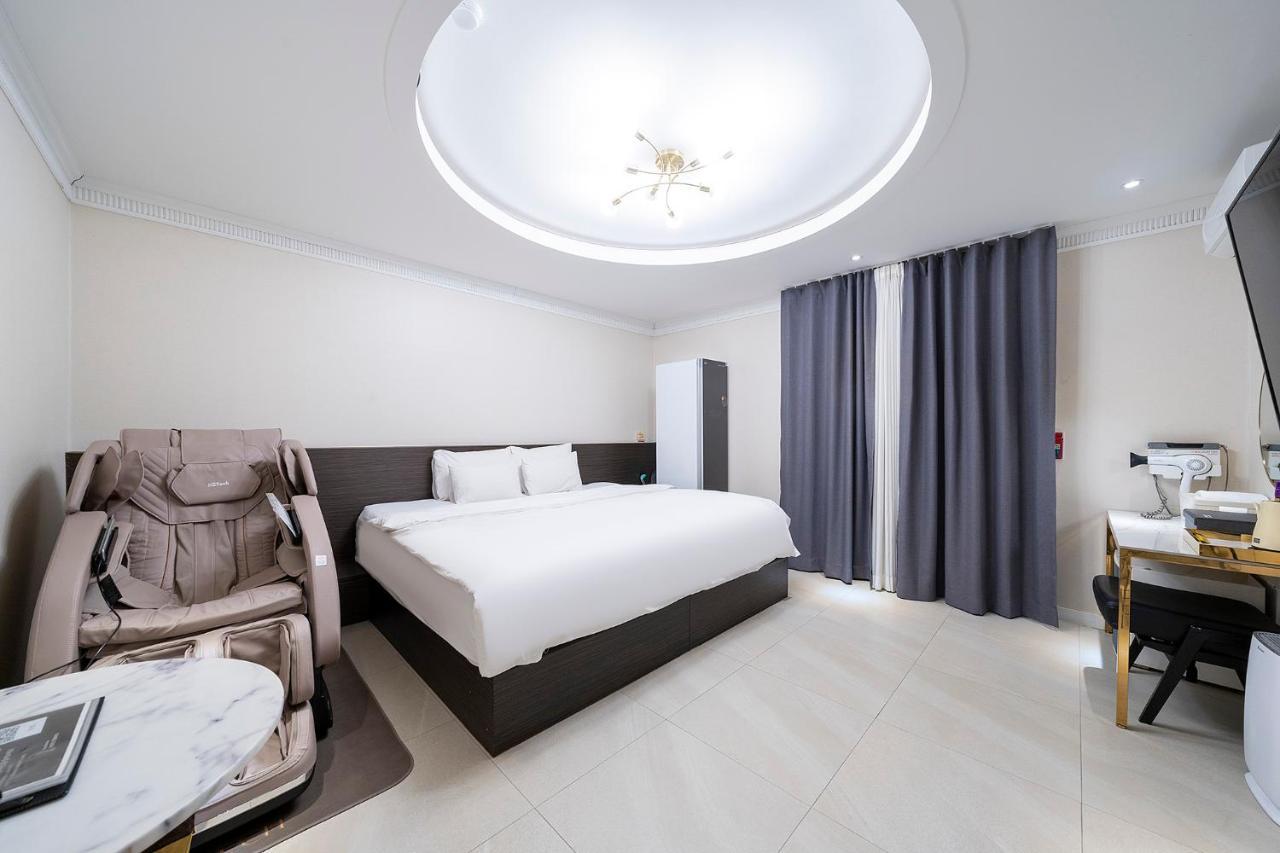 Knox Hotel Cheonan Dış mekan fotoğraf