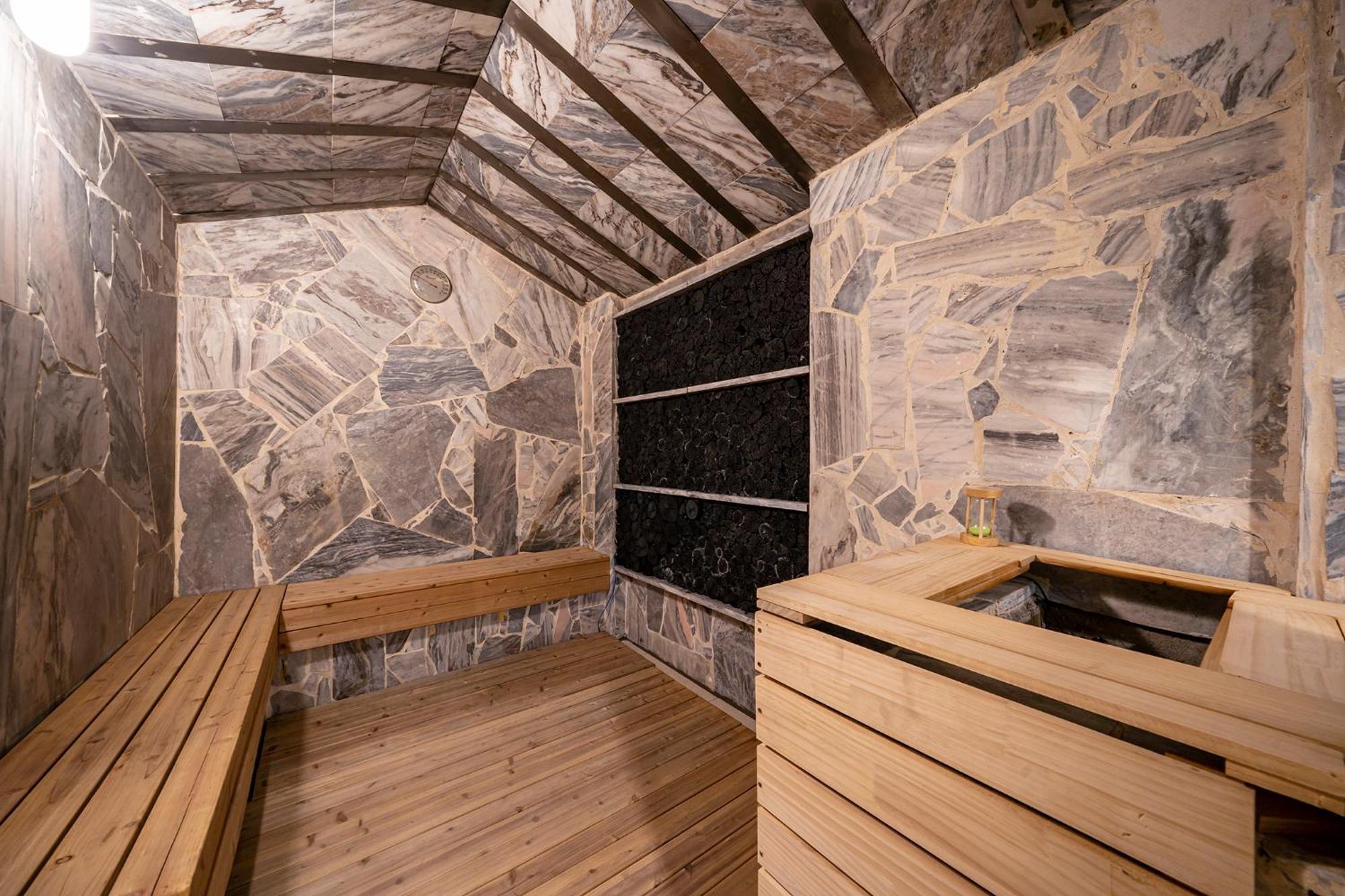 Knox Hotel Cheonan Dış mekan fotoğraf
