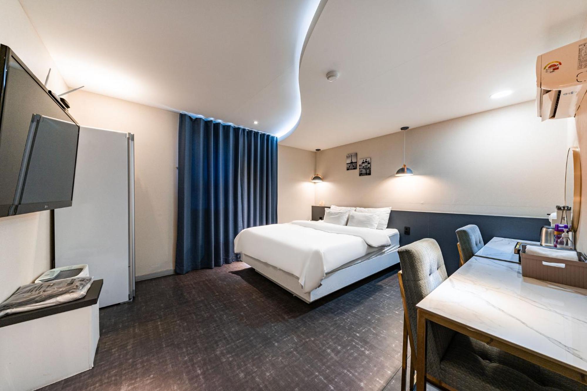 Knox Hotel Cheonan Dış mekan fotoğraf