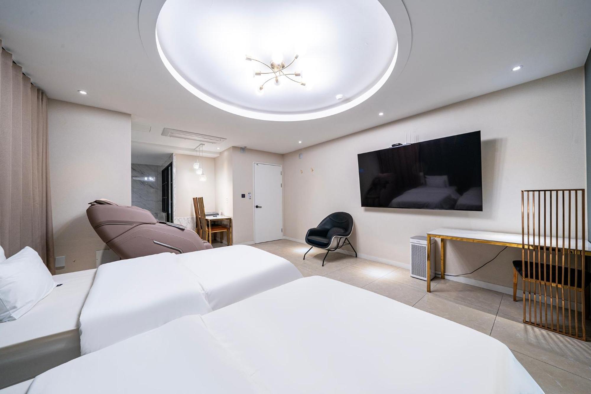 Knox Hotel Cheonan Dış mekan fotoğraf