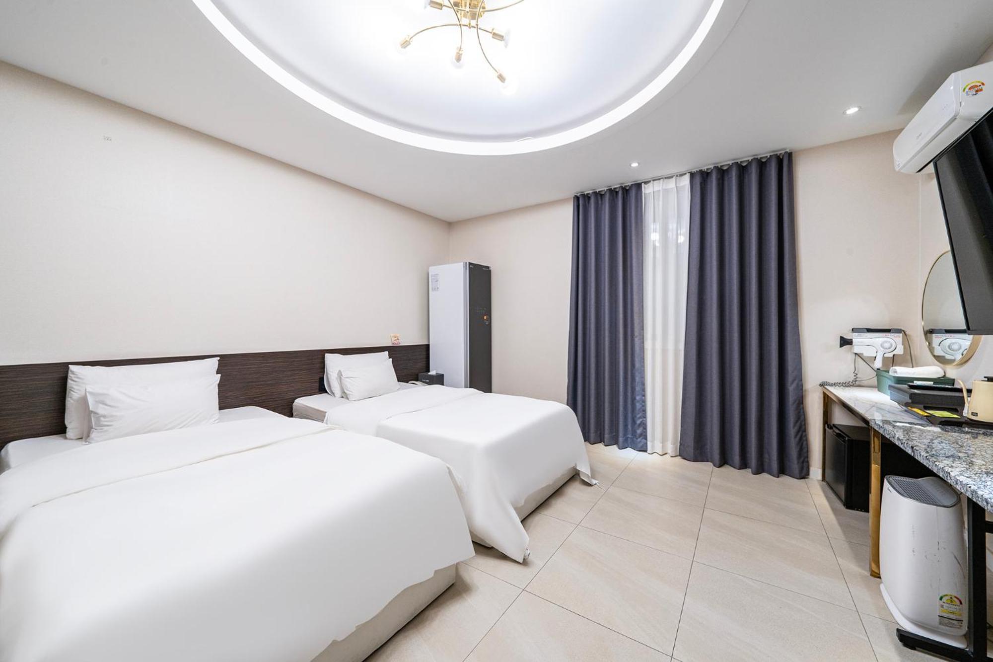 Knox Hotel Cheonan Dış mekan fotoğraf